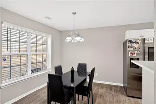 4406 Ravenwood Dr, Union City, GA 30291 - Photo 10