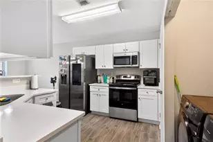 4406 Ravenwood Dr, Union City, GA 30291 - Photo 14