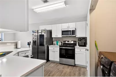 4406 Ravenwood Drive, Union City, GA 30291 - Photo 14