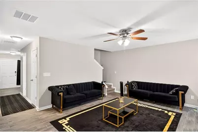 4406 Ravenwood Drive, Union City, GA 30291 - Photo 6