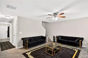 4406 Ravenwood Dr, Union City, GA 30291 - Photo 6
