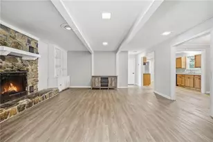 212 Chandler St, Calhoun, GA 30701 - Photo 6