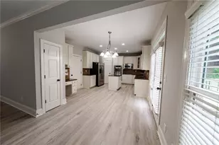 3245 Sparling St, Cumming, GA 30041 - Photo 4