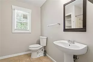 212 Chandler St, Calhoun, GA 30701 - Photo 8