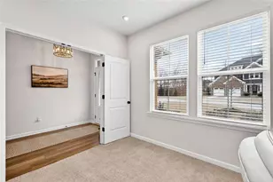 709 Michigan Cir, Hoschton, GA 30548 - Photo 4