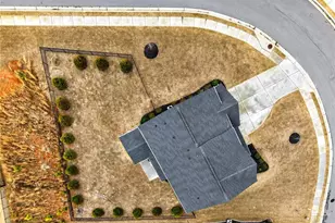 709 Michigan Cir, Hoschton, GA 30548 - Photo 40