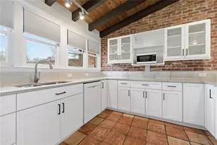 3302 Wynn Dr, Avondale Estates, GA 30002 - Photo 4