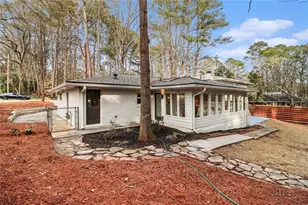 2870 Briarglen Dr, Atlanta, GA 30340 - Photo 38