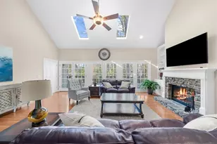 2825 Lakewind Ct, Alpharetta, GA 30005 - Photo 8