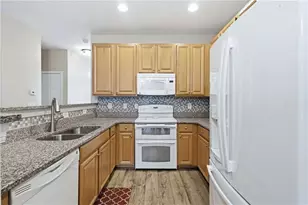 2100 Waterleaf Dr, Buford, GA 30519 - Photo 12