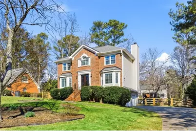3307 Casteel Road NE, Marietta, GA 30062 - Photo 2