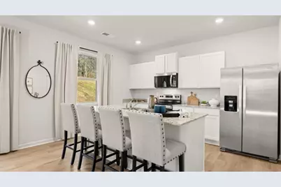 2943 Daxton Lane, Gainesville, GA 30507 - Photo 4