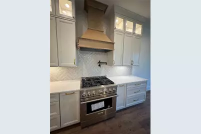 4610 Blakeford Court, Flowery Branch, GA 30542 - Photo 10