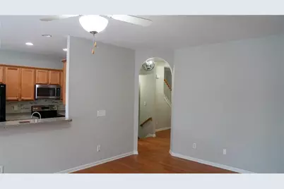 2476 Suwanee Pointe Drive, Lawrenceville, GA 30043 - Photo 26