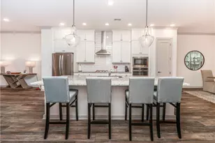 810 Kenway Ave, Alpharetta, GA 30076 - Photo 1