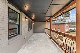 2749 Lincoln Ct NW, Atlanta, GA 30318 - Photo 24