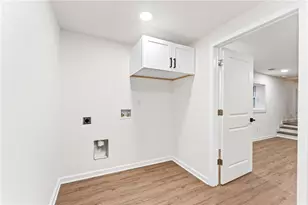 2749 Lincoln Ct NW, Atlanta, GA 30318 - Photo 22