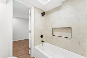 2749 Lincoln Ct NW, Atlanta, GA 30318 - Photo 16