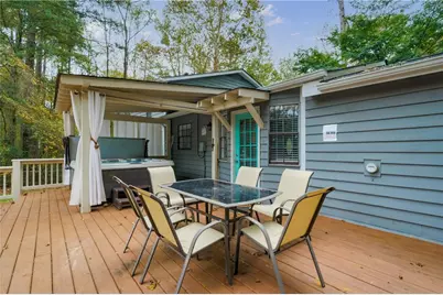 942 Cadencia Way SW, Lilburn, GA 30047 - Photo 8