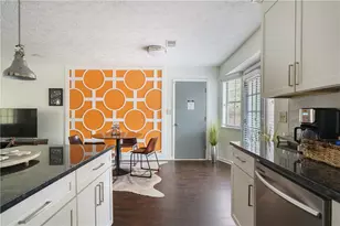 942 Cadencia Way SW, Lilburn, GA 30047 - Photo 32