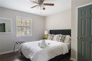 942 Cadencia Way SW, Lilburn, GA 30047 - Photo 12