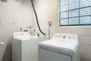 942 Cadencia Way SW, Lilburn, GA 30047 - Photo 40