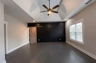1955 Meadow Ln, Decatur, GA 30032 - Photo 4