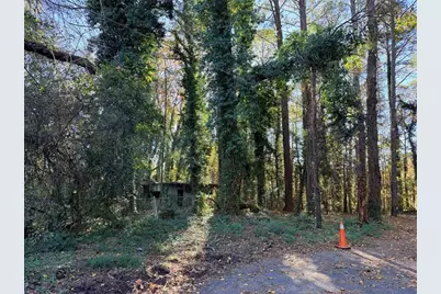 2320 Park Way SW, Atlanta, GA 30315 - Photo 1