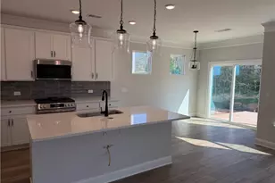 160 Trace Blf, Dawsonville, GA 30534 - Photo 4