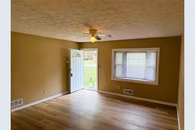 1345 Labelle Street, Jonesboro, GA 30238 - Photo 8