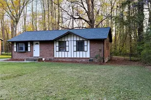 1345 Labelle St, Jonesboro, GA 30238 - Photo 16