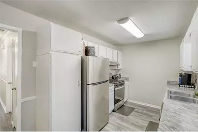 1049 Autumn Crest Drive, Stone Mountain, GA 30083 - Photo 14