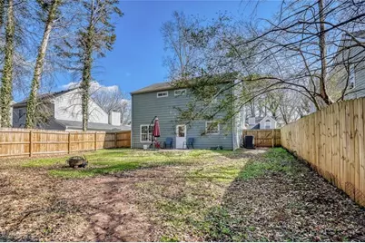1049 Autumn Crest Drive, Stone Mountain, GA 30083 - Photo 26