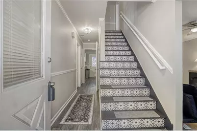 1049 Autumn Crest Drive, Stone Mountain, GA 30083 - Photo 4
