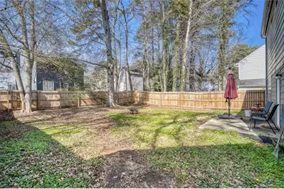 1049 Autumn Crest Drive, Stone Mountain, GA 30083 - Photo 24