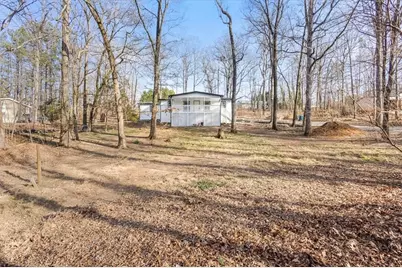 31 Huckleberry Lane, Winder, GA 30680 - Photo 4