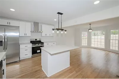 3821 Oxford Way, Marietta, GA 30062 - Photo 10