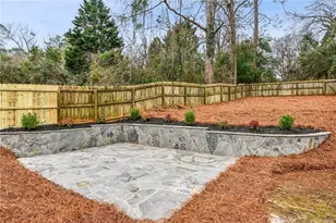 364 W Parkwood Rd, Decatur, GA 30030 - Photo 24