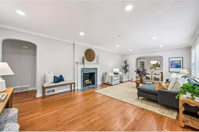 364 W Parkwood Road, Decatur, GA 30030 - Photo 4