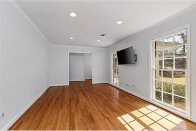 240 Berwick Drive, Atlanta, GA 30328 - Photo 6