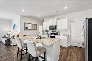 178 Whitewood Dr, Dawsonville, GA 30534 - Photo 2