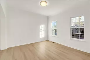 5520 Village Trace, Union City, GA 30291 - Photo 6