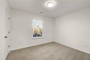 5520 Village Trace, Union City, GA 30291 - Photo 30