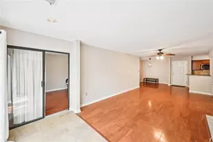 2303 Pine Heights Dr NE, Atlanta, GA 30324 - Photo 4