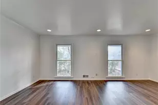 470 Rocky Creek Dr, Roswell, GA 30075 - Photo 10