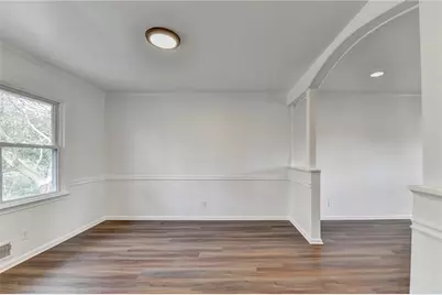 470 Rocky Creek Drive, Roswell, GA 30075 - Photo 12