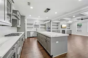 3718 Sheridan St, Tucker, GA 30084 - Photo 8