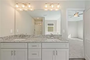 978 Valley Rock Dr, Lithonia, GA 30058 - Photo 8