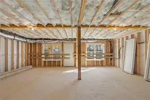 978 Valley Rock Dr, Lithonia, GA 30058 - Photo 16