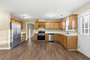 3442 Kittery Dr, Snellville, GA 30039 - Photo 10